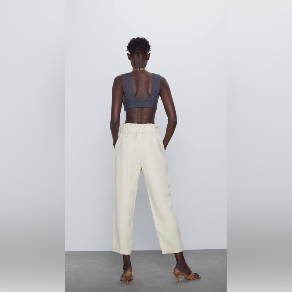 Zara Paperbag trousers - Picture 3 of 6